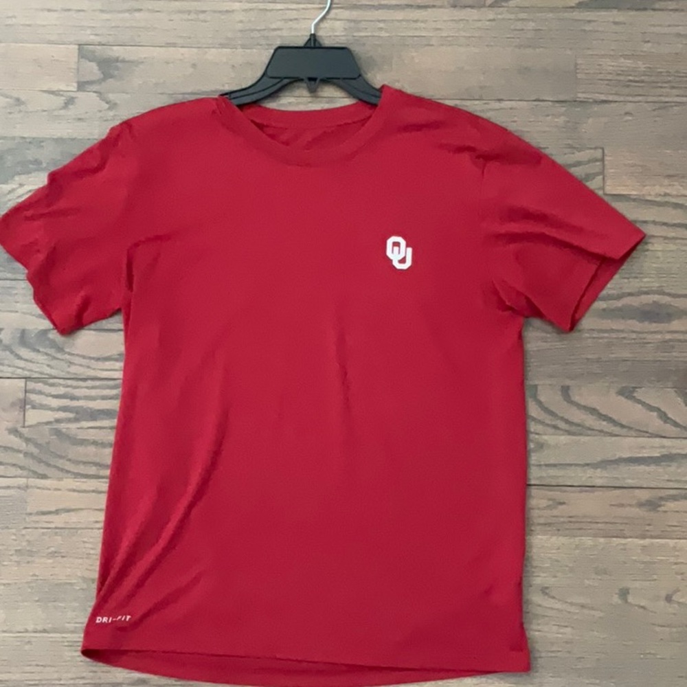 Jordan Men's Red Short Sleeve Tee